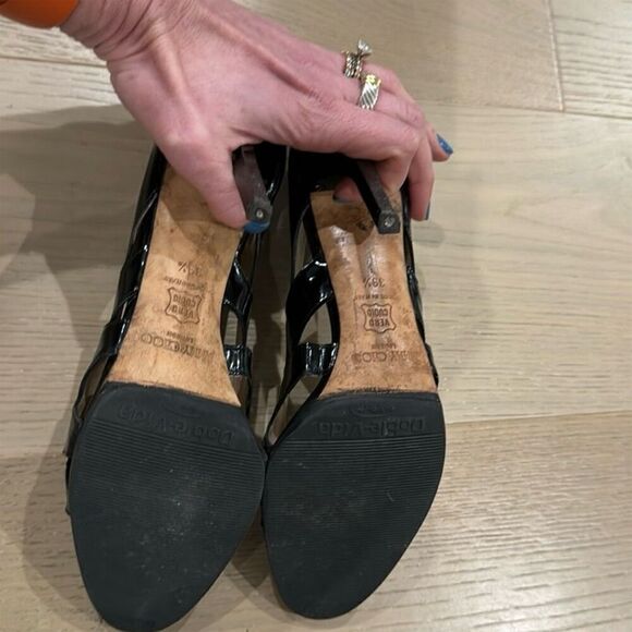 Jimmy Choo Patent Leather Heels Size 39.5 - Picture 3 of 3